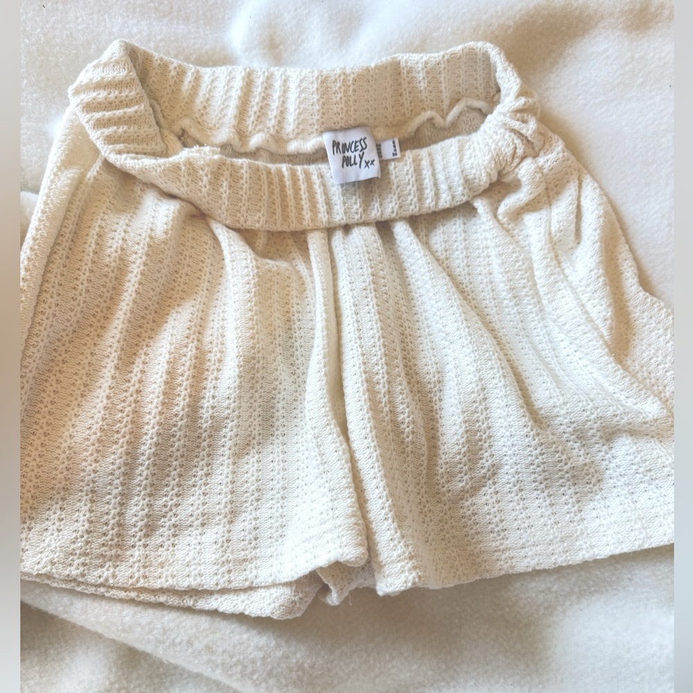 Pristine Princess Polly Cammie Knit Shorts Size:4 Cream - Picture 6 of 9